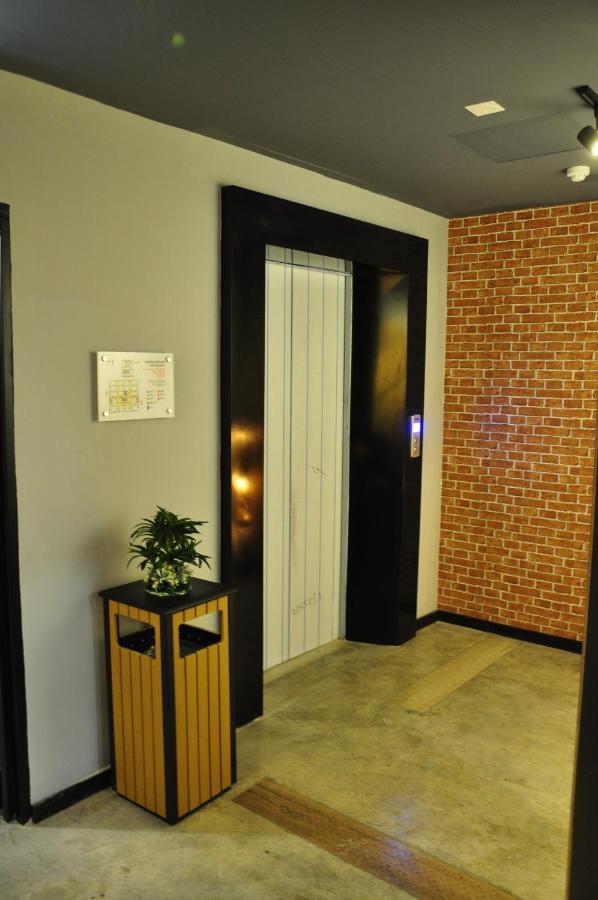 Valya Hotel, Kuala Terengganu Ngoại thất bức ảnh