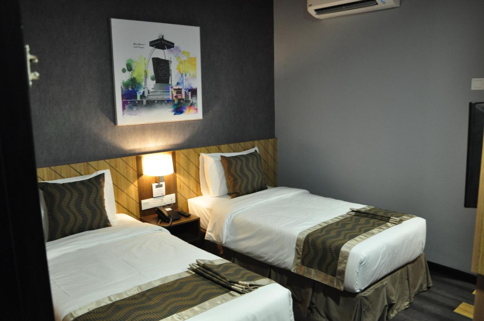 Valya Hotel, Kuala Terengganu Ngoại thất bức ảnh