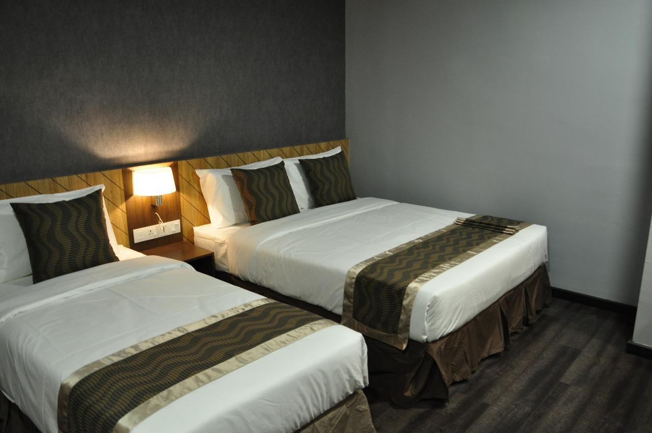 Valya Hotel, Kuala Terengganu Ngoại thất bức ảnh