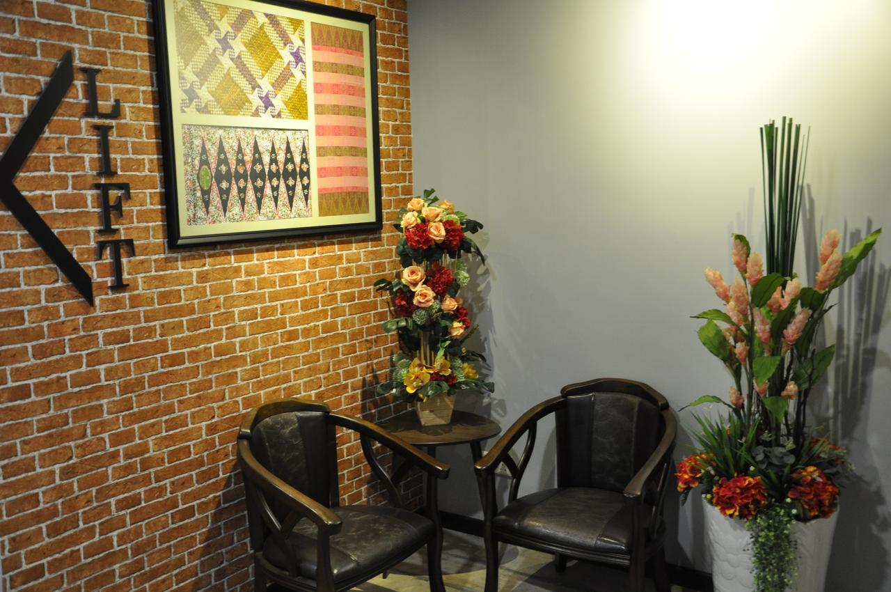Valya Hotel, Kuala Terengganu Ngoại thất bức ảnh