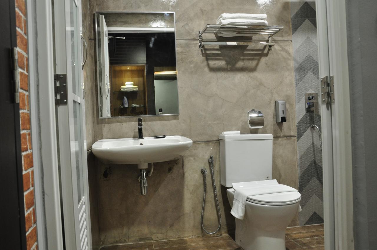 Valya Hotel, Kuala Terengganu Ngoại thất bức ảnh